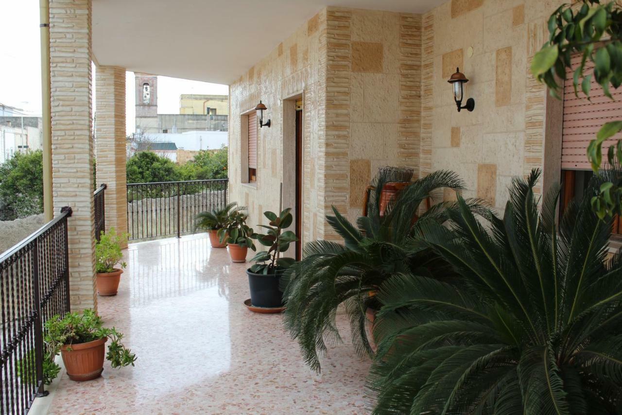 Antico Borgo Villa Monacizzo Bagian luar foto
